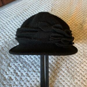 Elegant Black Wool Cloche Hat